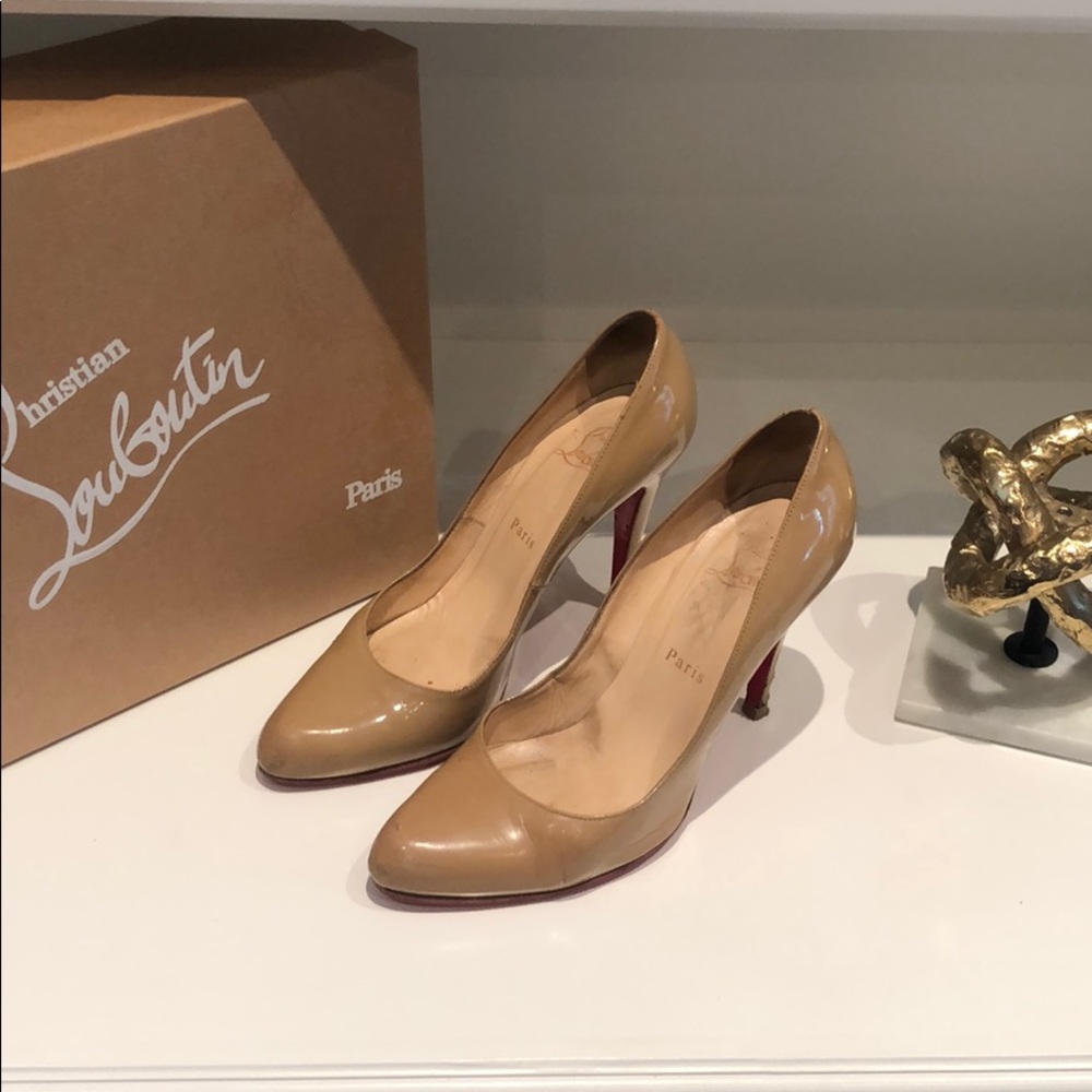 Christian Louboutin nude heels